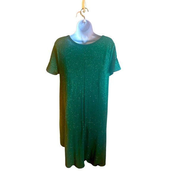 LuLaRoe Carly Swing Dress Size Medium Green Sparkle Short Sleeve Flowy Relaxed - Picture 9 of 9